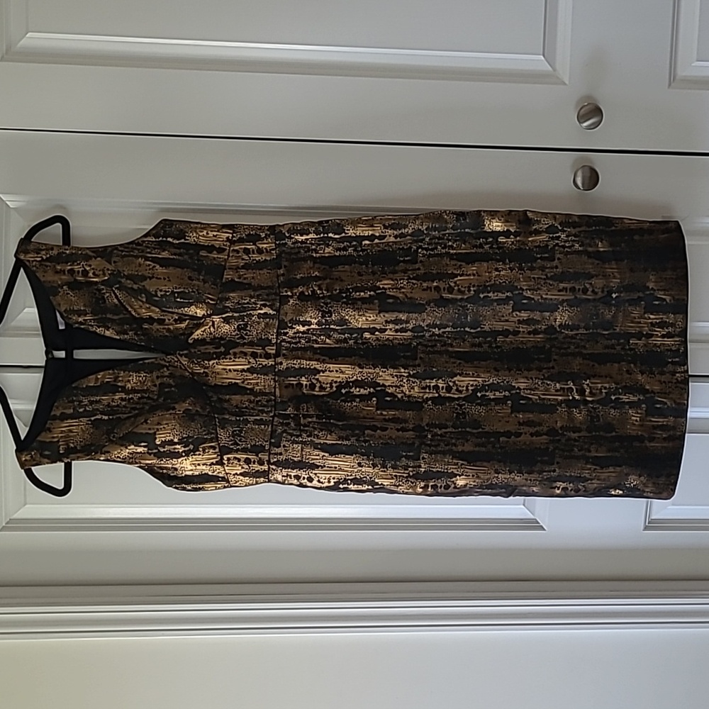 JS Collections Gold Metallic on Black Midi Sleeveless Dress size 12